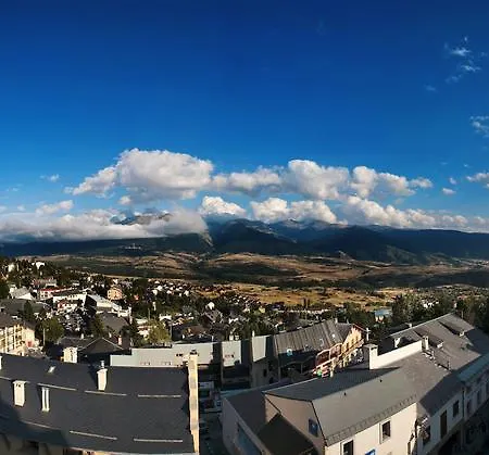 מלון Le Grand Tetras Font-Romeu-Odeillo-Via