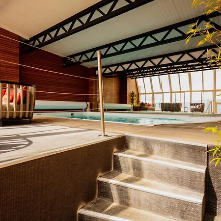 Hotel Le Grand Tetras 3*