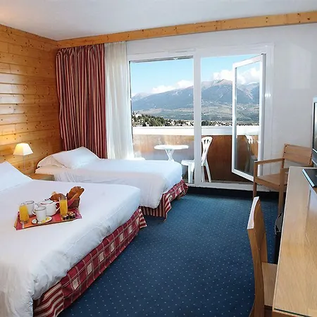 Hotel Le Grand Tétras Font-Romeu-Odeillo-Via
